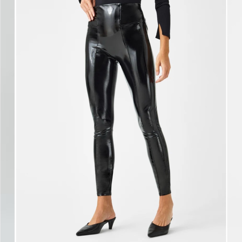 Black High-Waisted Faux Patent Leather Shiny Leggings